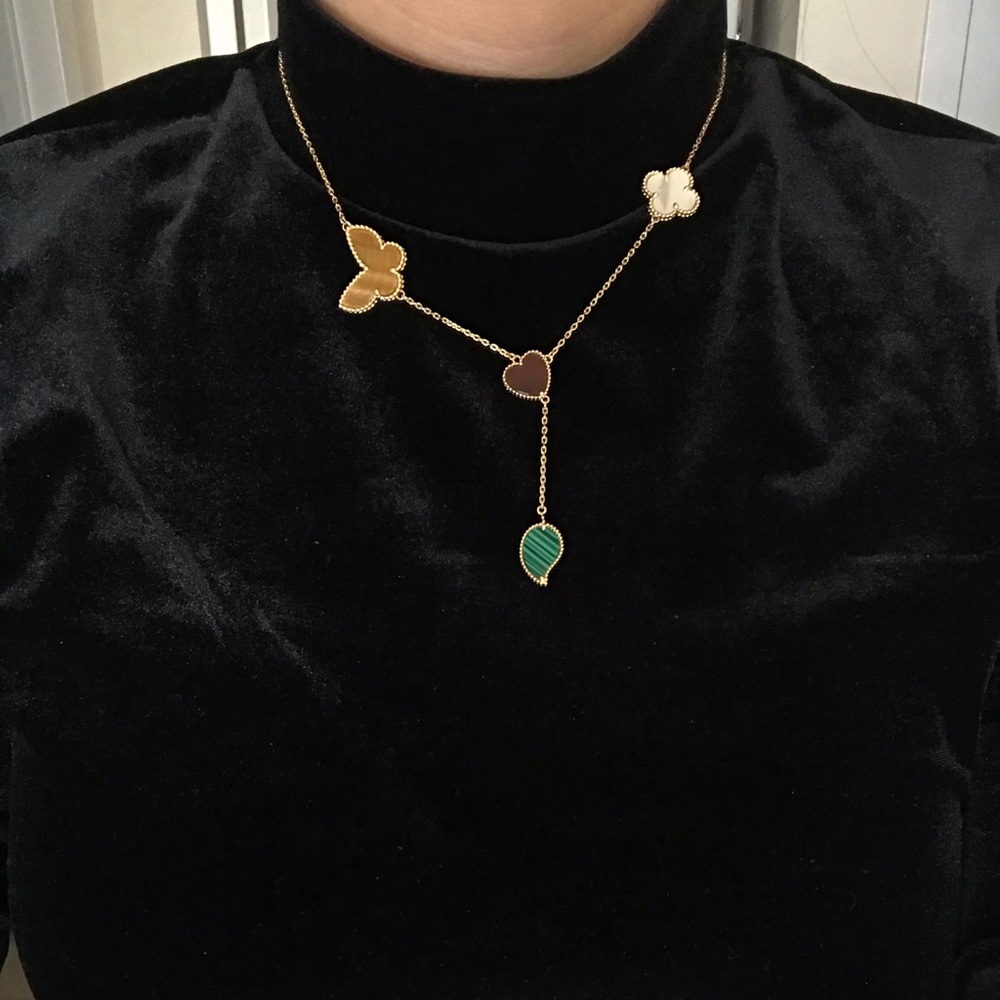 Mini butterfly magic necklace
